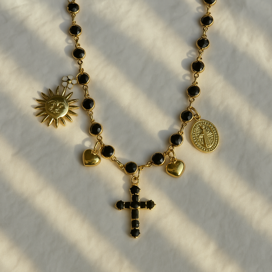 Collier Caelis